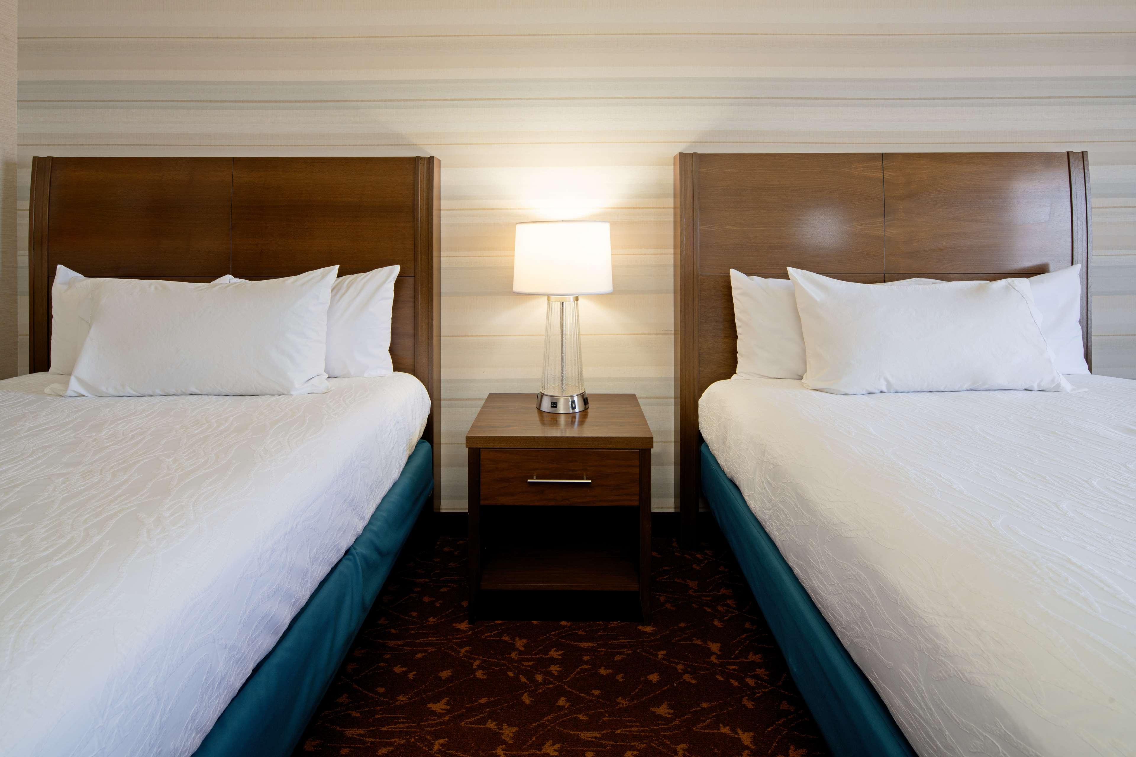 Hilton Garden Inn Albuquerque Airport Ngoại thất bức ảnh