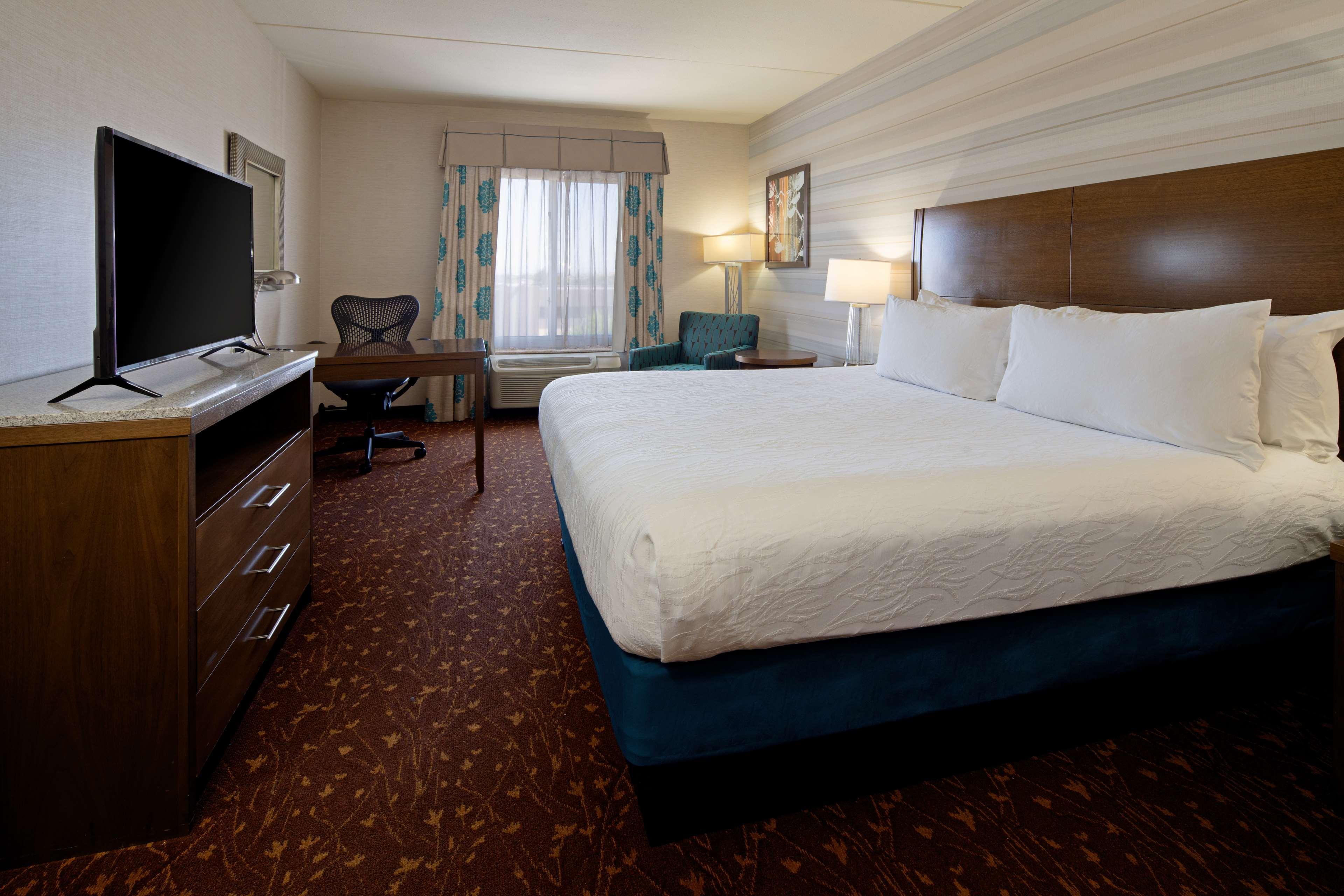 Hilton Garden Inn Albuquerque Airport Ngoại thất bức ảnh
