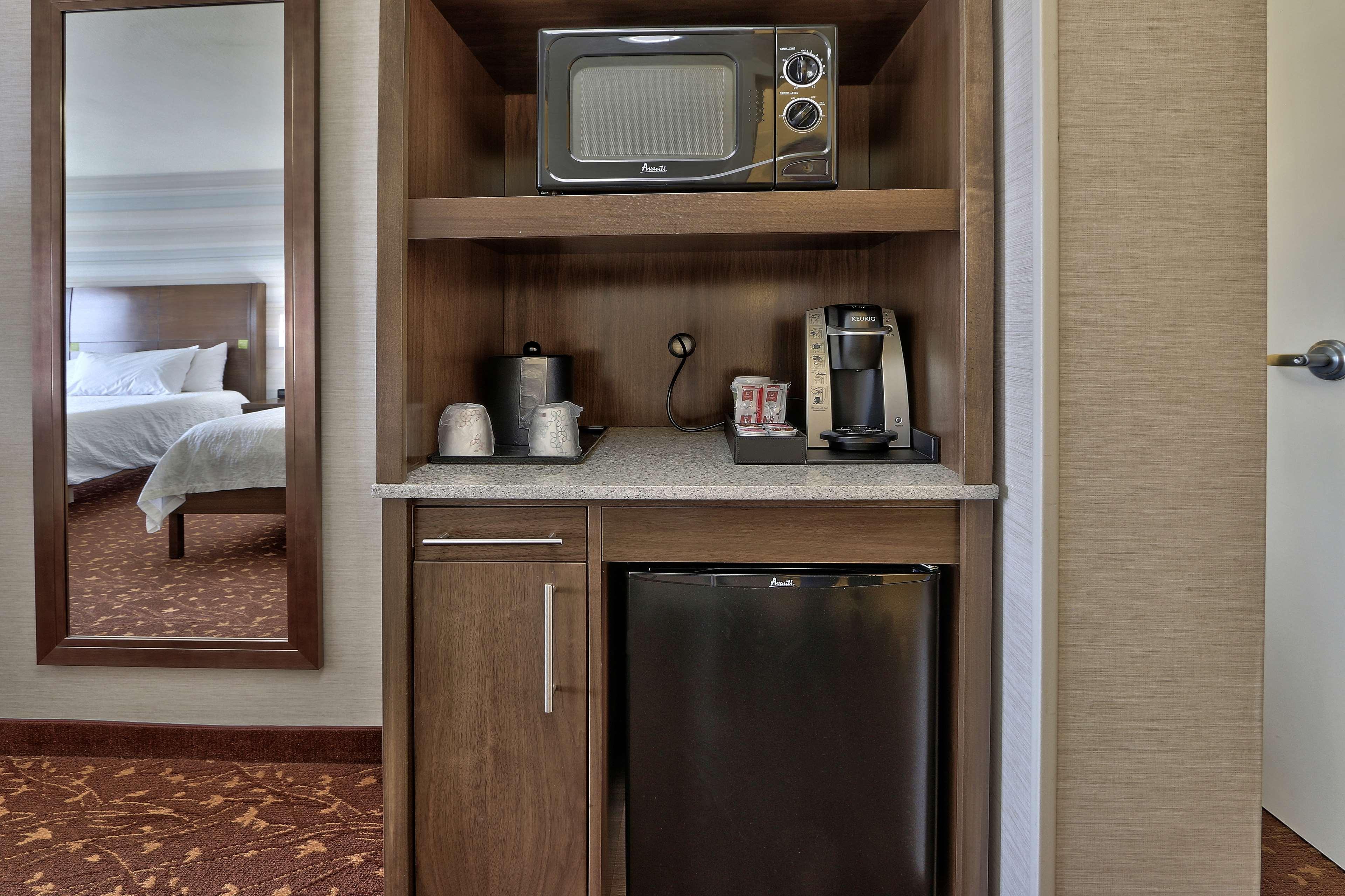 Hilton Garden Inn Albuquerque Airport Ngoại thất bức ảnh