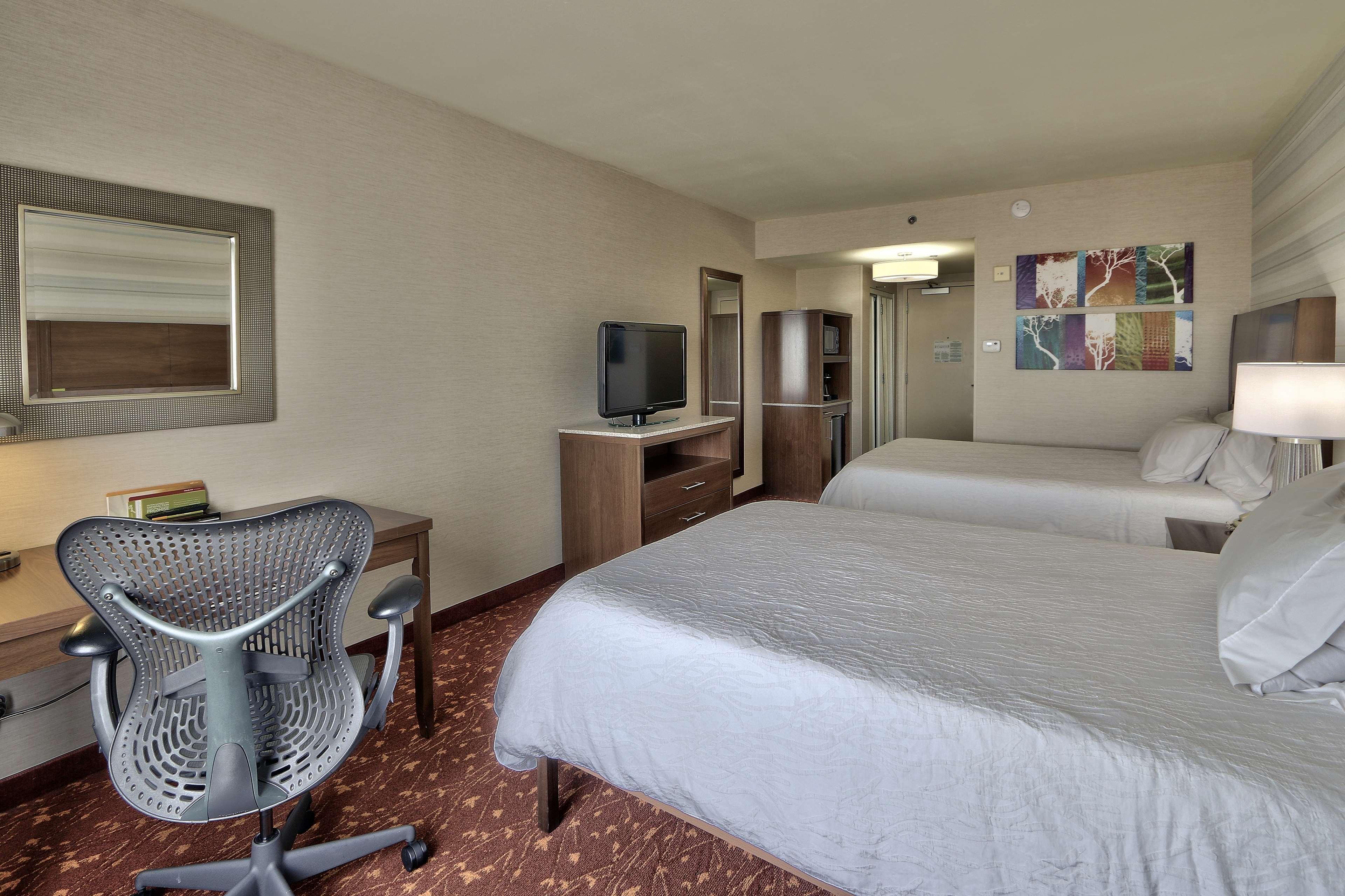 Hilton Garden Inn Albuquerque Airport Ngoại thất bức ảnh