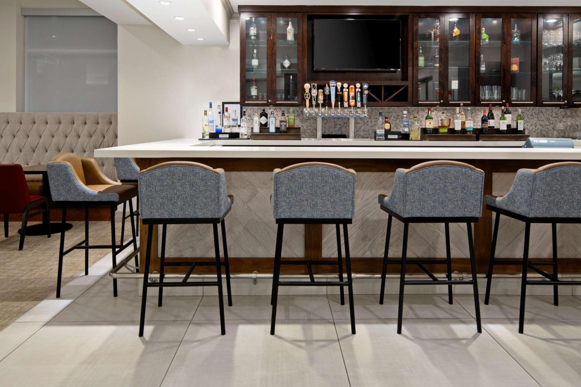 Hilton Garden Inn Albuquerque Airport Ngoại thất bức ảnh