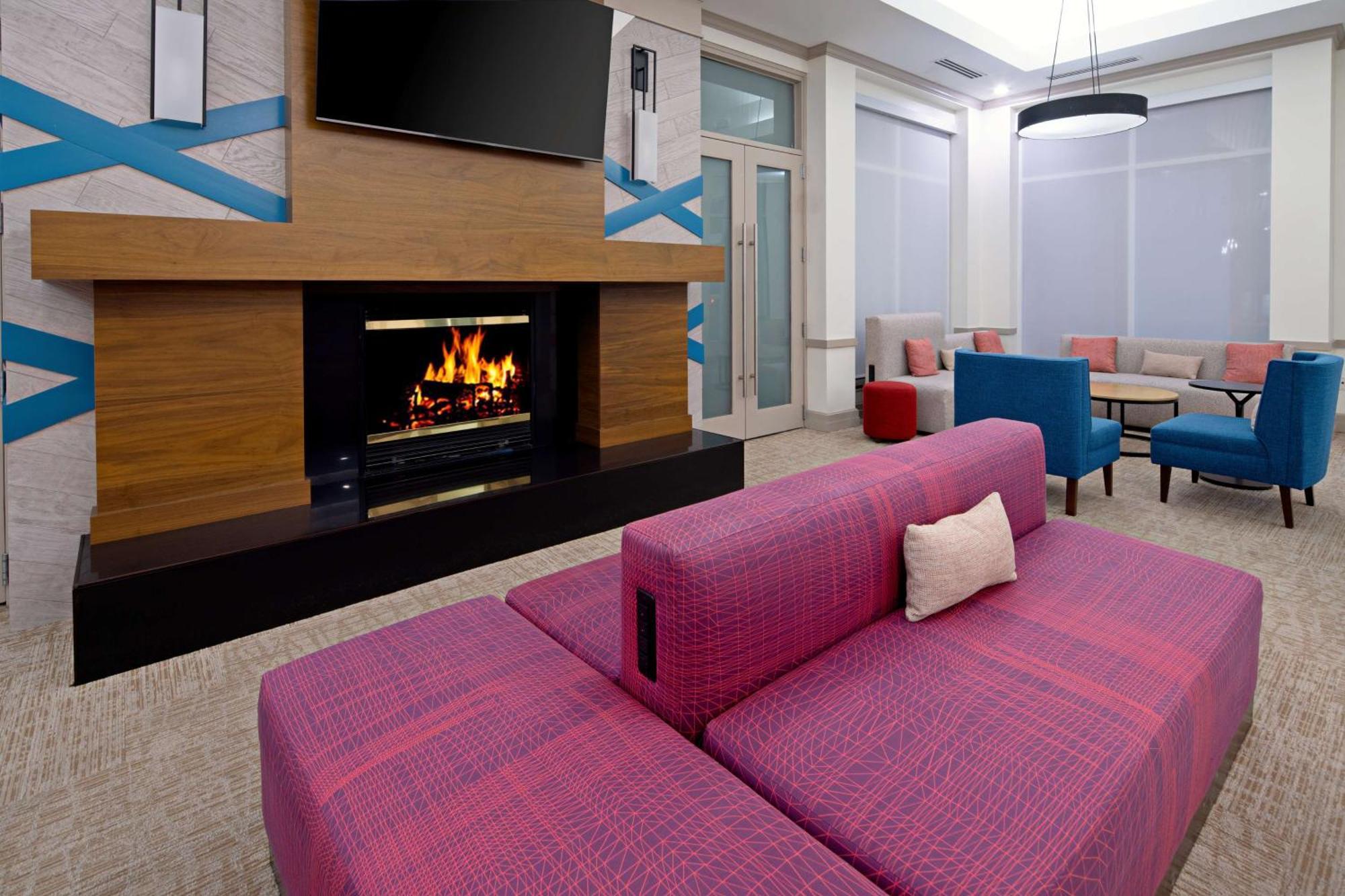 Hilton Garden Inn Albuquerque Airport Ngoại thất bức ảnh